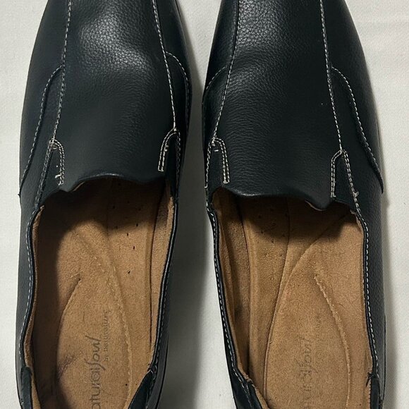 NaturalSoul by Naturalizer - Black Slip-On Flats Comfort Loafers with Cushioned - Picture 1 of 5